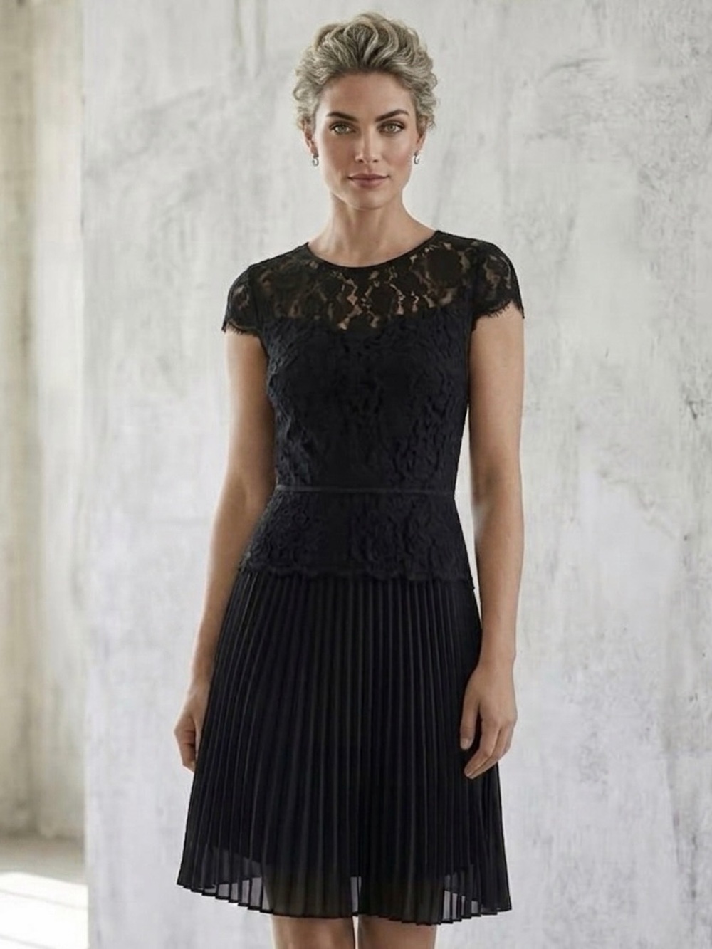Adrianna Papell Black Lace Pleated Dress Size 2 LBD